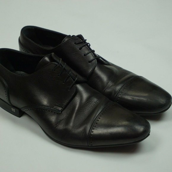 Louis Vuitton Black Leather Boroque Cap Toe Shoes - Picture 1 of 9